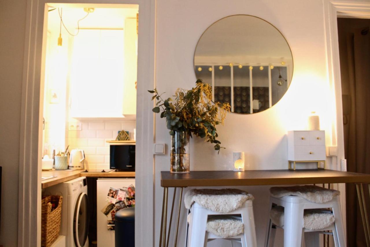 Bright And Comfortable Studio In Montmartre Apartment Paris