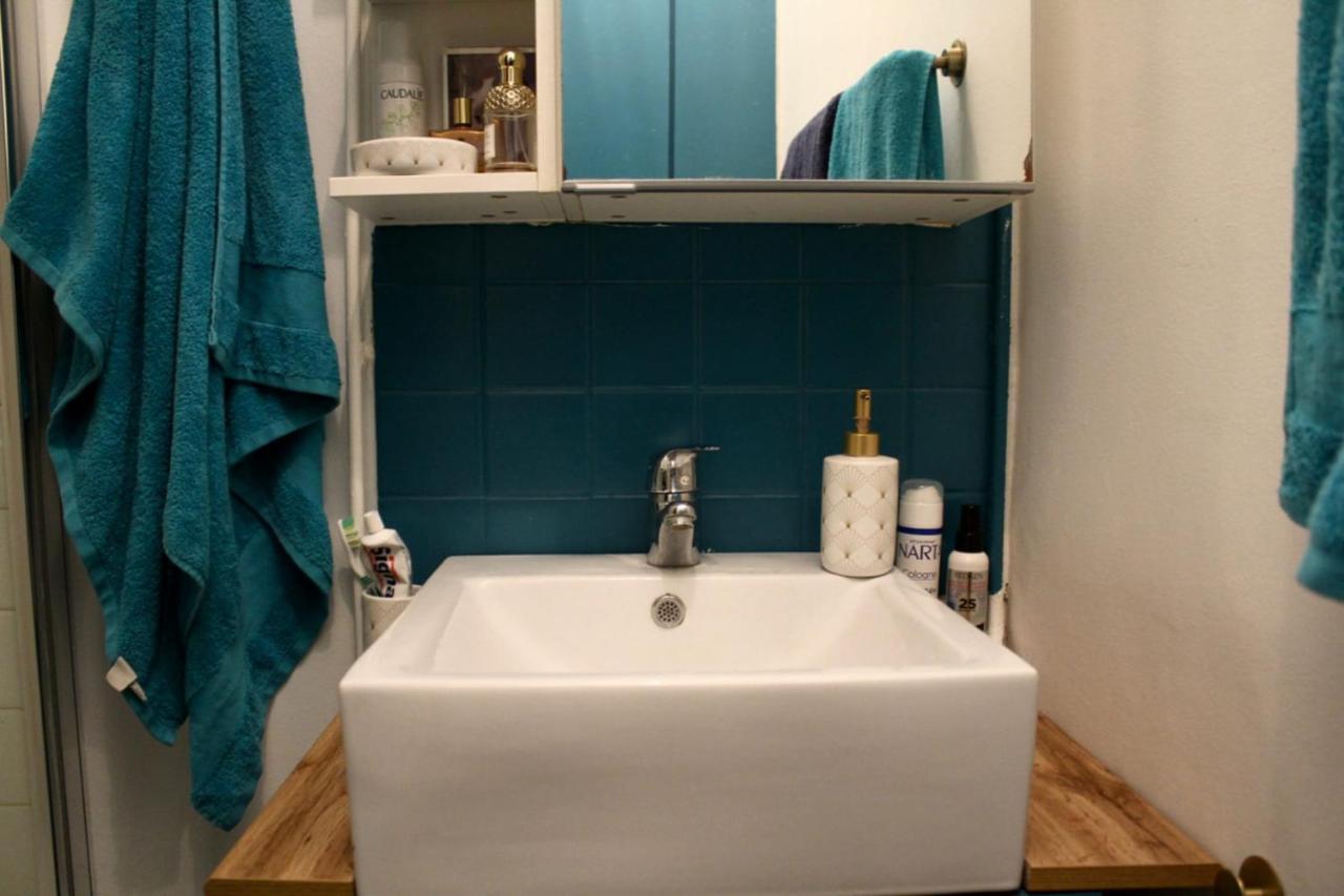 Bright And Comfortable Studio In Montmartre *